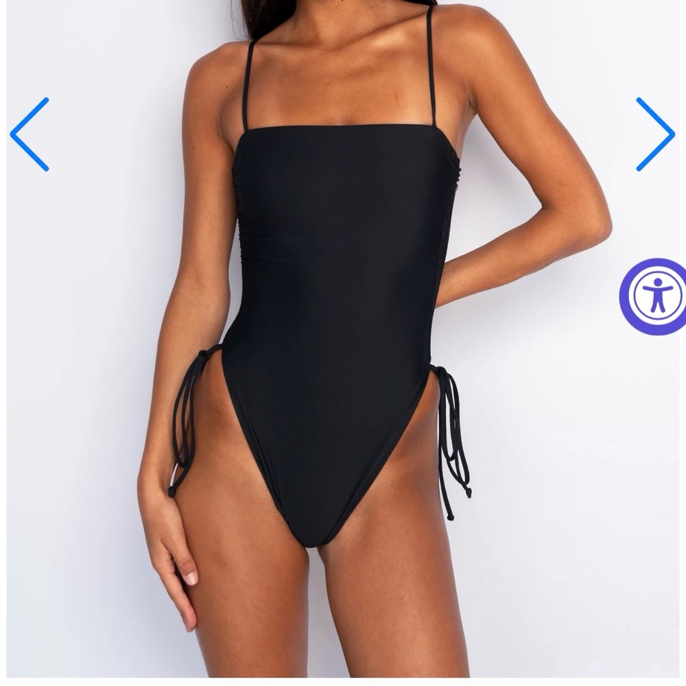 Skatie Raye One Piece- brand new!
